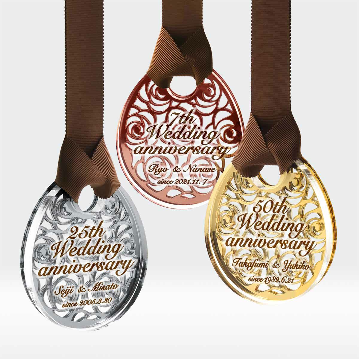 バラの花束をイメージしたオリジナルメダル