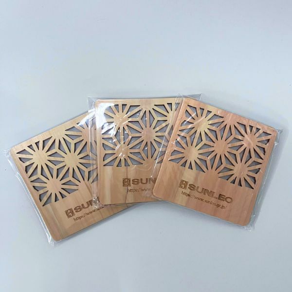 環境に考慮したヒノキ間伐材を使用したオリジナルコースター