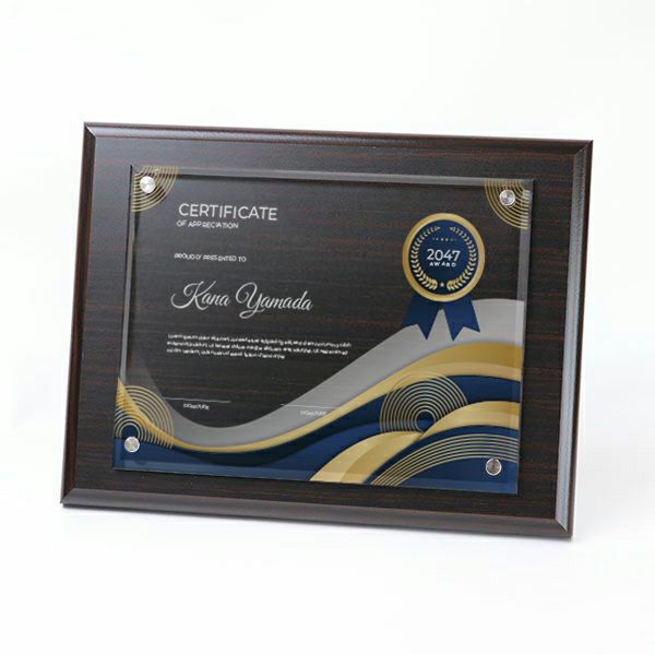 アクリル＋木製板ガおしゃれな表彰盾