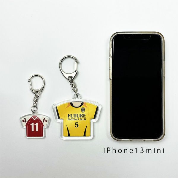 ユニフォームキーホルダーTシャツ型（アクリル）｜入卒団記念品1個から