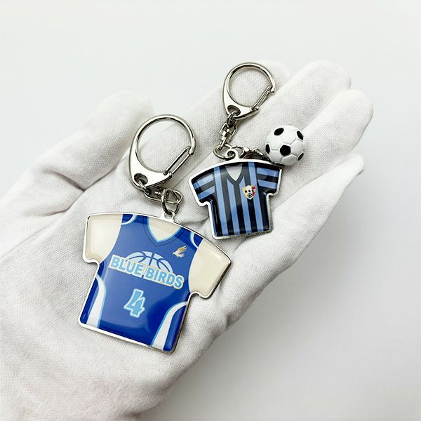 楽天市場】サッカー 部活 ユニフォーム 型 キーホルダー 背番号