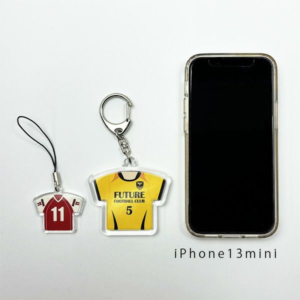 ユニフォームキーホルダーTシャツ型BIG（アクリル）｜入卒団記念品